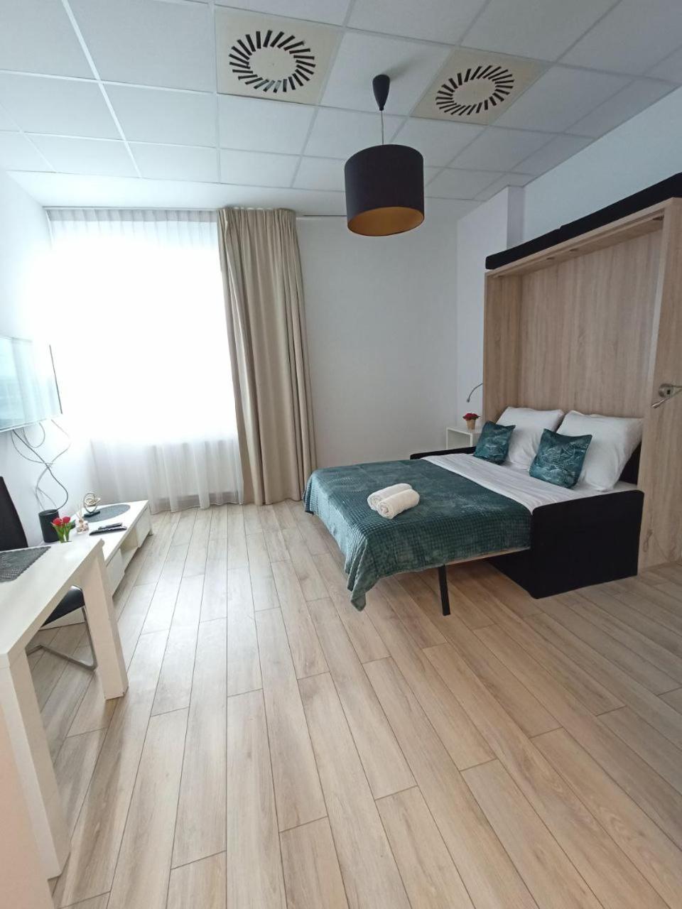 Zlatarooms 210 * Warsaw
