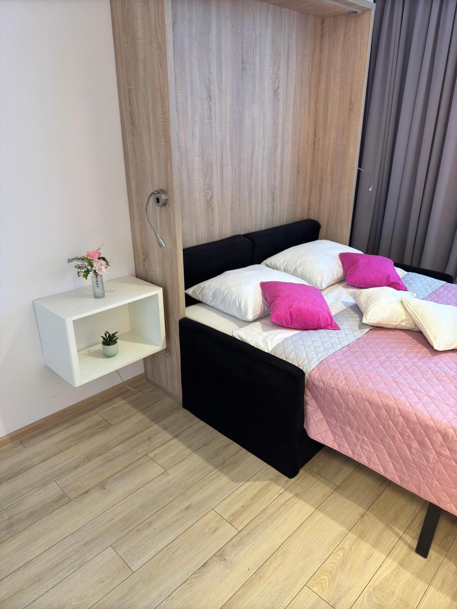 Zlatarooms 210 Lägenhet Warszawa