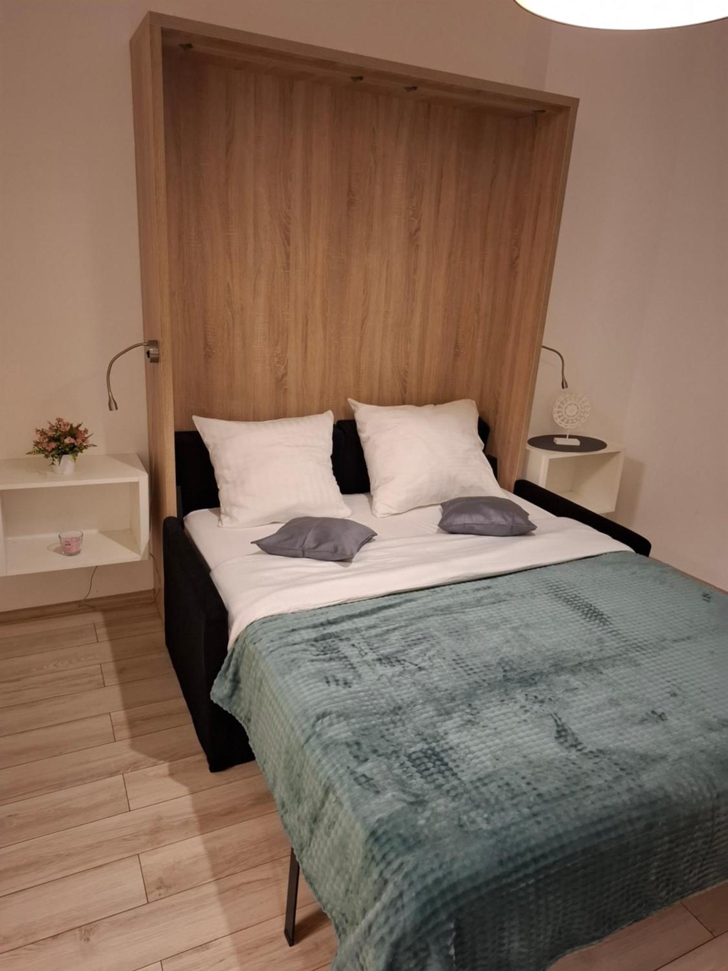 Zlatarooms 210 * Warszawa