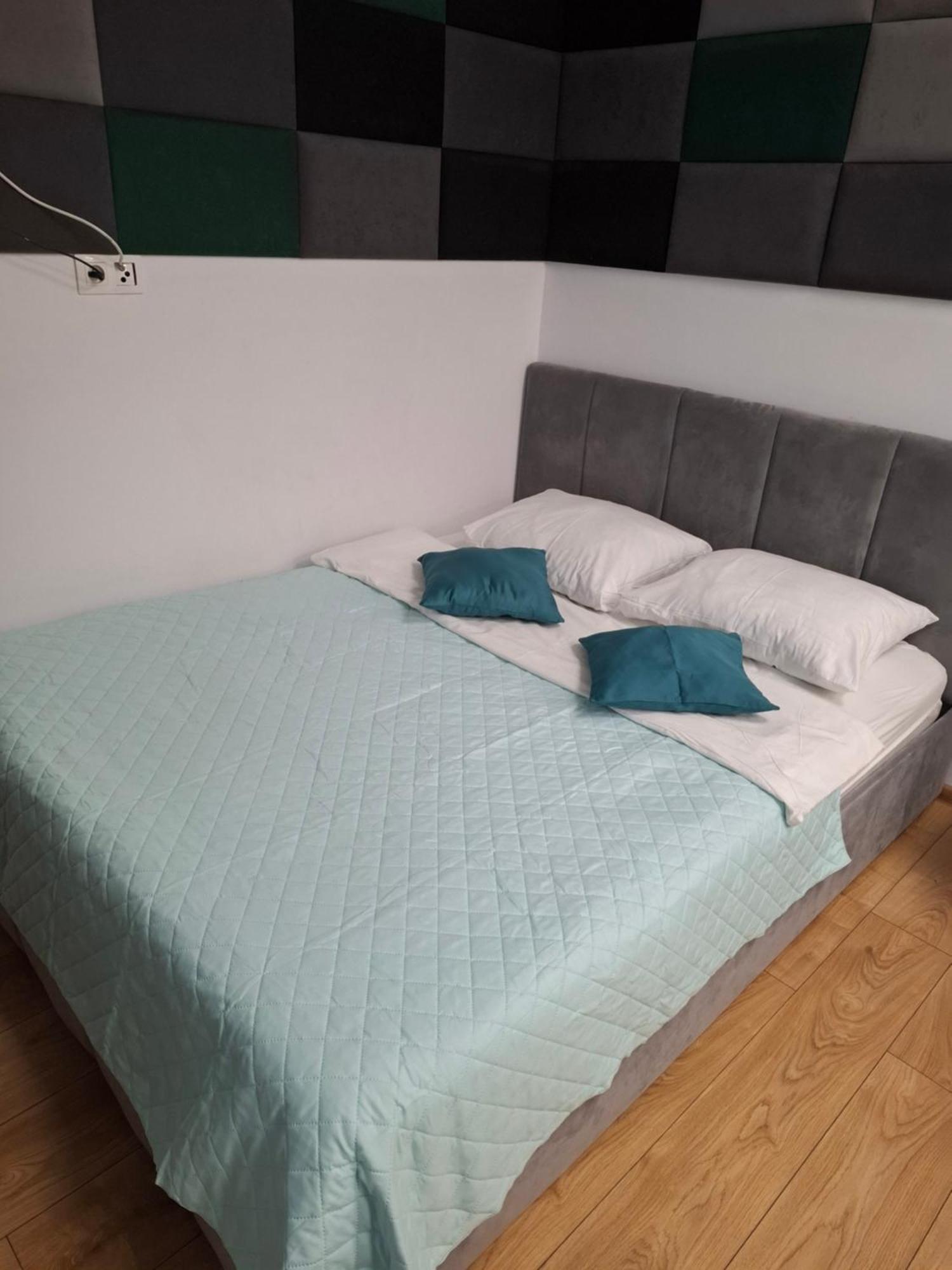 Zlatarooms 210 * Warszawa